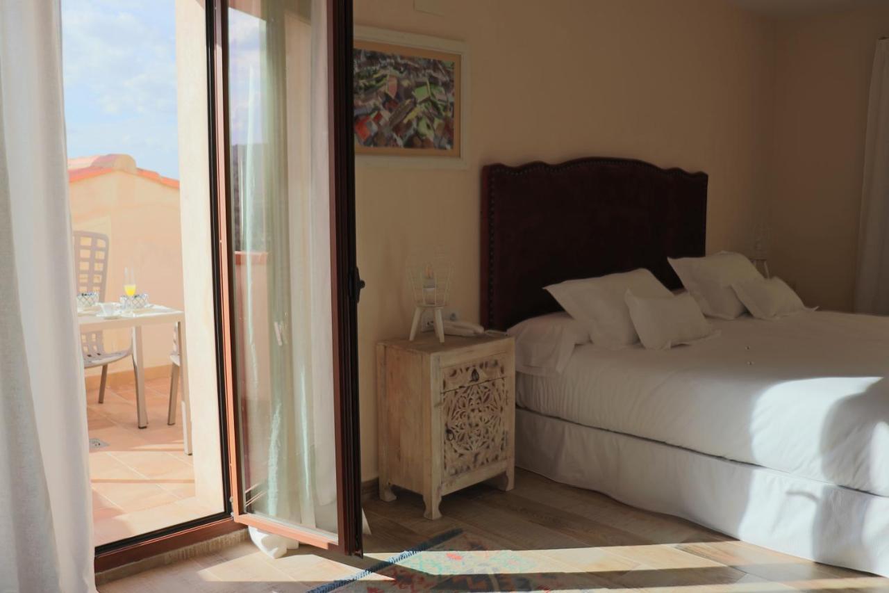 Hotel Palacio Conde Del Alamo Aroche 外观 照片