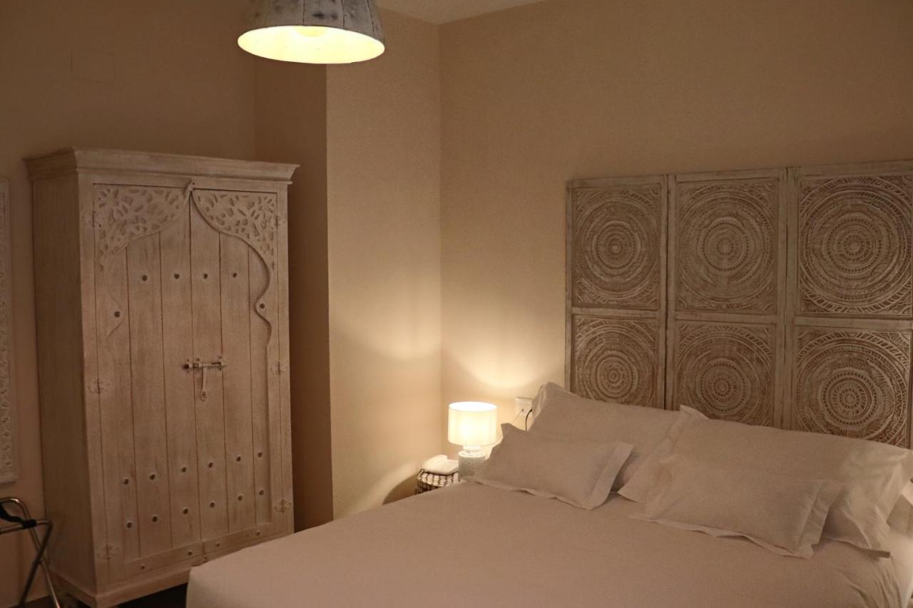 Hotel Palacio Conde Del Alamo Aroche 外观 照片